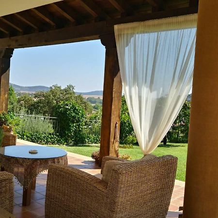 Jardin De La Yedra Guest House Caceres Exterior photo