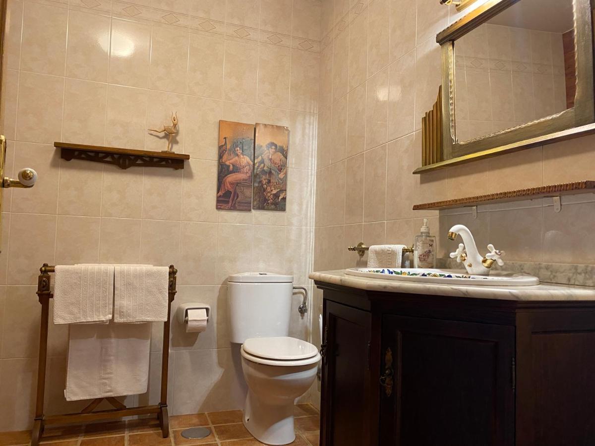 Jardin De La Yedra Guest House Caceres Exterior photo
